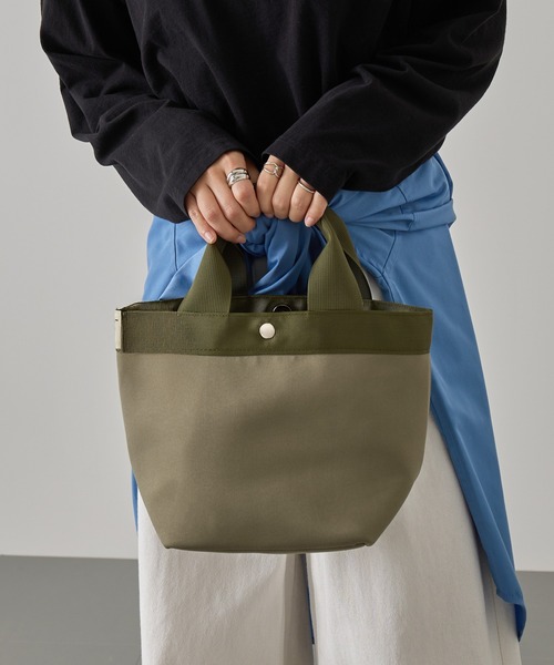 A by MAGASIN DE MODE(エーバイマガジンデモード)の「【A by MAGASIN DE MODE】e.e.p.撥水防汚 ミニョントート SNBD(トートバッグ・レディース・ベージュ/ブラック/カーキ/チャコールグレー・FREE)」の7枚目の写真