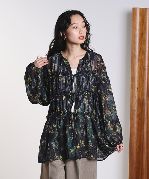 ROSE BUD（ローズバッド）の「FRILL BLOUSE（シャツ/ブラウス・レディース・ブラック/ホワイト・ONE SIZE）」の18枚目の写真