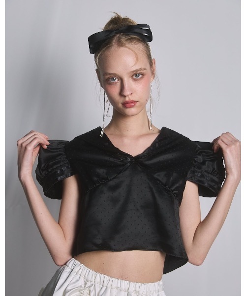 lilLilly（リルリリー）の「サテンドットセーラーブラウス（シャツ/ブラウス・レディース・ブラック/ホワイト/ブルー・FREE）」の3枚目の写真