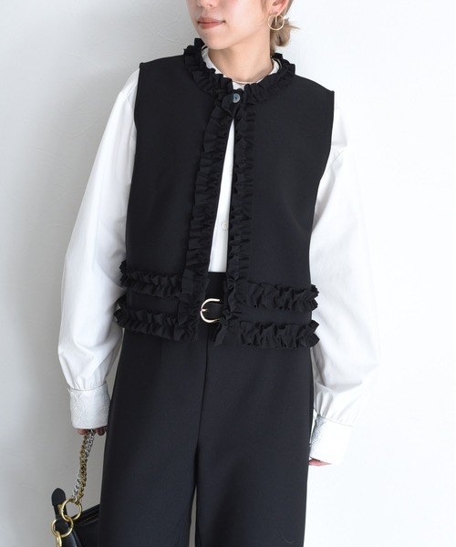 Eimee Law（エイミーロウ）の「フリルトリミングボンディングベスト（ベスト・レディース・ネイビー/ブラック・FREE）」の10枚目の写真