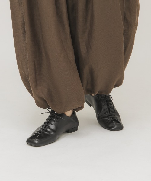 KBF(ケイビーエフ)の「レースアップシューズ(その他シューズ・レディース・ブラウン/ブラック・36/38/37)」の4枚目の写真