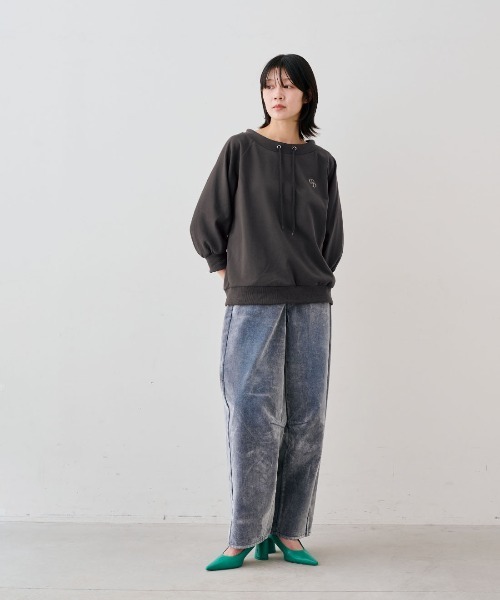 MEDE19F（メデジュウキュウ）の「ＭＥＤＥ１９Ｆ　汗じみ軽減加工のミニ裏毛トップス（スウェット・レディース・杢グレー/チャコールグレー/ブラウン・LL/L/M）」の8枚目の写真