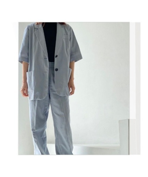KALENO(カレノ)の「half sleeve linen jk(テーラードジャケット・レディース・ブルー/ベージュ・FREE)」の1枚目の写真