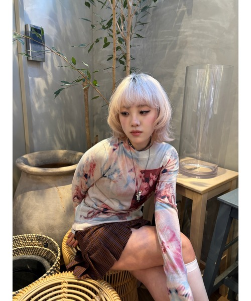 ピンク×レッドマルチフローラルフォトプリント 細ゲージリブ袖口ロングスリーブニット