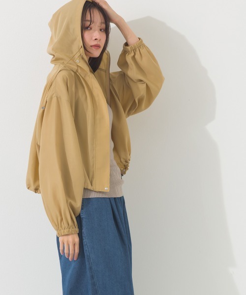 OMNES(オムネス)の「シアーテックコットン フード長袖シャツブルゾン 花粉リリース付(ブルゾン・レディース・ネイビー/ベージュ/オリーブ/アイボリー・FREE)」の17枚目の写真