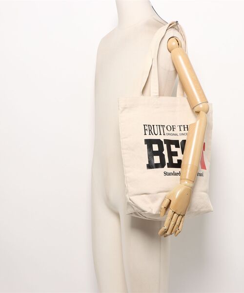 FRUIT OF THE LOOM(フルーツオブザルーム)の「【FRUIT OF THE LOOM】FFGS SOUVENIR TOTE BAG(トートバッグ・レディース・ホワイト系その他2/ホワイト系その他/ホワイト系その他3・FREE)」の6枚目の写真