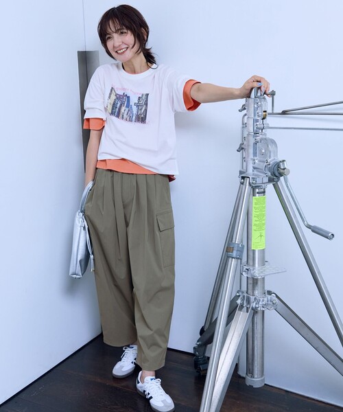 ANY（エニィ）の「撥水ナイロンカーゴパンツ（カーゴパンツ・レディース・ベージュ系/グレー系/ダークブラウン系/カーキ系・X-LARGE）」の4枚目の写真