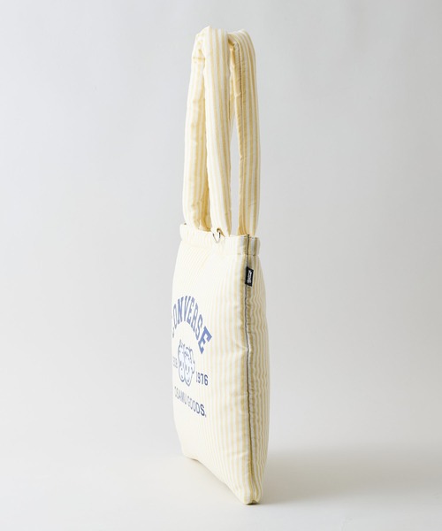 CONVERSE（コンバース）の「【CONVERSE/コンバース】CONVERSE×OSAMUGOODS ストライプ パフィングトートバッグ（トートバッグ・レディース・サックスブルー/イエロー/グリーン/ピンク・FREE）」の7枚目の写真