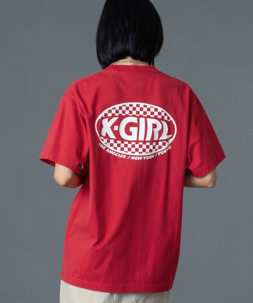 X-girl(エックスガール)の「CHECKER OVAL LOGO POCKET S/S TEE(Tシャツ/カットソー・レディース・ホワイト/レッド/ブラック・S/M/L)」の4枚目の写真
