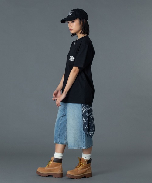 X-girl(エックスガール)の「CHECKER OVAL LOGO POCKET S/S TEE(Tシャツ/カットソー・レディース・ホワイト/レッド/ブラック・S/M/L)」の18枚目の写真