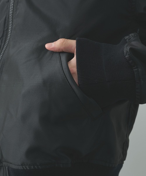 TAAKK（ターク）の「【TAAKK/ターク】MA-1 Blouson（MA-1・メンズ・ピンク/ブラック・2/3）」の7枚目の写真