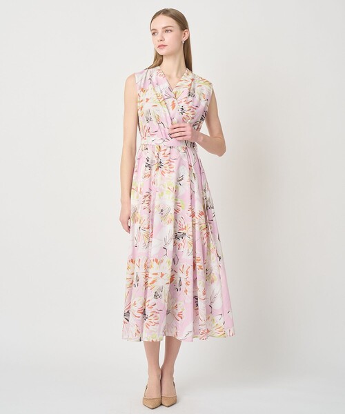 ANAYI（アナイ）の「ペイントフラワープリントフレア ワンピース（ワンピース・レディース・ブラウン/ピンク・38/36/34）」の6枚目の写真