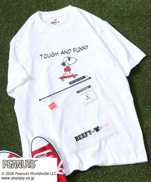 HANES(ヘインズ)の「Hanes(ヘインズ)PEANUTS×BEEFY-Tコラボ スヌーピーキャラクタープリントTシャツ 半袖(Tシャツ/カットソー・メンズ・ブラック/ホワイト・XL/L/M)」の1枚目の写真