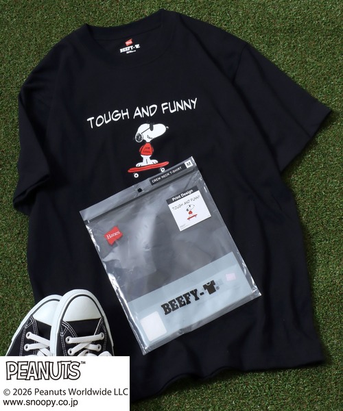 HANES(ヘインズ)の「Hanes(ヘインズ)PEANUTS×BEEFY-Tコラボ スヌーピーキャラクタープリントTシャツ 半袖(Tシャツ/カットソー・メンズ・ブラック/ホワイト・XL/L/M)」の2枚目の写真