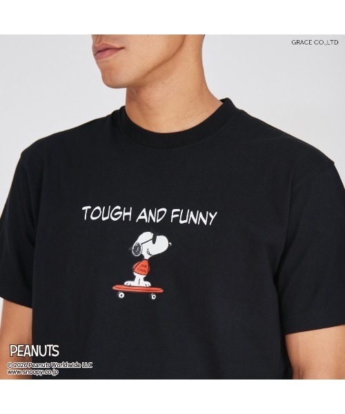HANES(ヘインズ)の「Hanes(ヘインズ)PEANUTS×BEEFY-Tコラボ スヌーピーキャラクタープリントTシャツ 半袖(Tシャツ/カットソー・メンズ・ブラック/ホワイト・XL/L/M)」の4枚目の写真