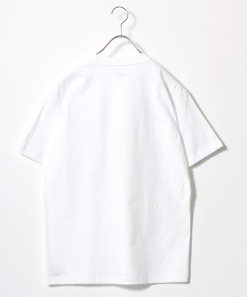 HANES(ヘインズ)の「Hanes(ヘインズ)PEANUTS×BEEFY-Tコラボ スヌーピーキャラクタープリントTシャツ 半袖(Tシャツ/カットソー・メンズ・ブラック/ホワイト・XL/L/M)」の6枚目の写真