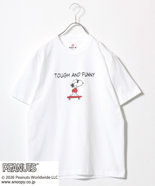 HANES(ヘインズ)の「Hanes(ヘインズ)PEANUTS×BEEFY-Tコラボ スヌーピーキャラクタープリントTシャツ 半袖(Tシャツ/カットソー・メンズ・ブラック/ホワイト・XL/L/M)」の5枚目の写真