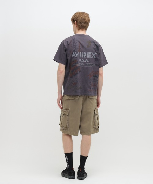 AVIREX(アヴィレックス)の「ARCHIVE PRINT T-SHIRT / アーカイブ プリント Tシャツ / AVIREX /アヴィレックス(Tシャツ/カットソー・メンズ・ナチュラル/チャコール・LARGE/MEDIUM/XX-LARGE/X-LARGE)」の8枚目の写真