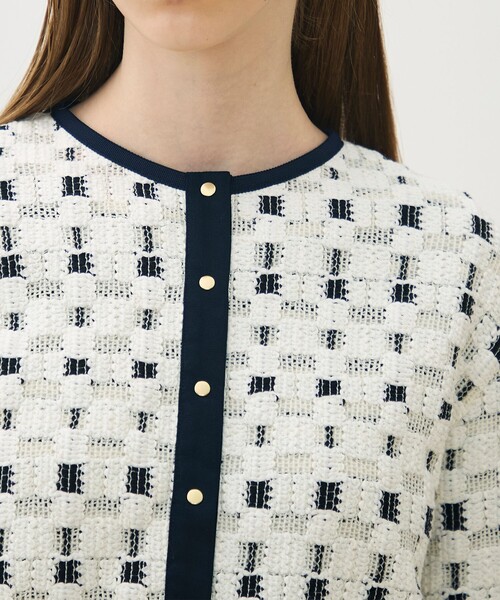 TOMORROWLAND collection(トゥモローランドコレクション)の「ブロックトリコット カーディガンジャケット(ノーカラージャケット・レディース・ホワイト系その他・36)」の7枚目の写真