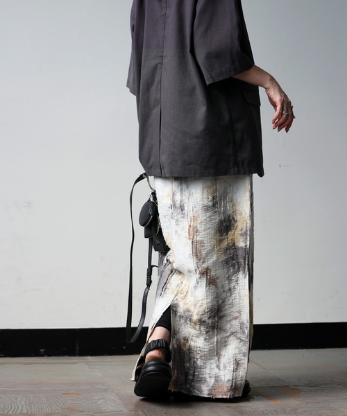 antiqua（アンティカ）の「Iライン 総柄 スカート（スカート・レディース・ブラック/グレー系その他・ONESIZE）」の15枚目の写真