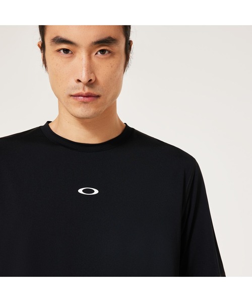 OAKLEY(オークリー)の「オークリー AMPHIBIAN SS T BACK FROG 2.0/Tシャツ/スポーツ・トレーニングコレクション/OAKLEY(Tシャツ/カットソー・メンズ・ブラック・XL/S/M/L)」の2枚目の写真