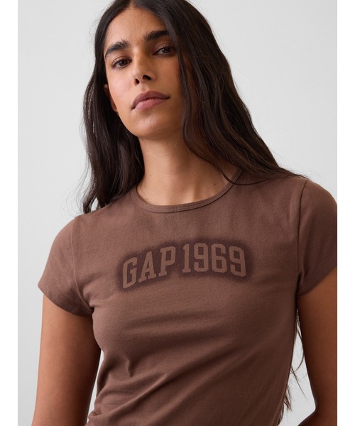 GAP(ギャップ)の「Gap1969 コットン ジャージー フィット クロップド グラフィックTシャツ(Tシャツ/カットソー・レディース・ホワイト/ピンク/ブラウン・XL/L/M/S/XS/XXS)」の8枚目の写真