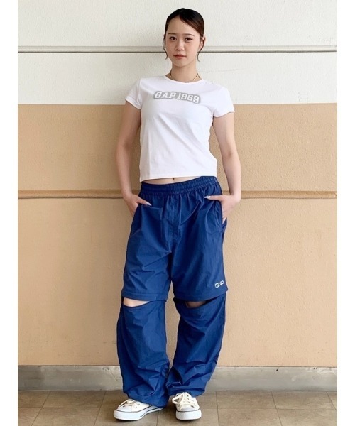 GAP(ギャップ)の「Gap1969 コットン ジャージー フィット クロップド グラフィックTシャツ(Tシャツ/カットソー・レディース・ホワイト/ピンク/ブラウン・XL/L/M/S/XS/XXS)」の14枚目の写真