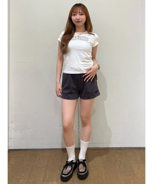 GAP(ギャップ)の「Gap1969 コットン ジャージー フィット クロップド グラフィックTシャツ(Tシャツ/カットソー・レディース・ホワイト/ピンク/ブラウン・XL/L/M/S/XS/XXS)」の17枚目の写真
