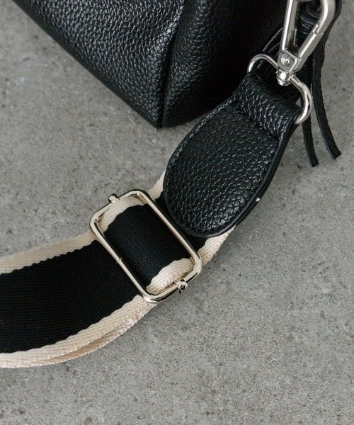 PUAL CE CIN(ピュアルセシン)の「【@sein___000企画】タッセルチャームショルダーバッグ(ショルダーバッグ・レディース・ブラック・FREE)」の15枚目の写真