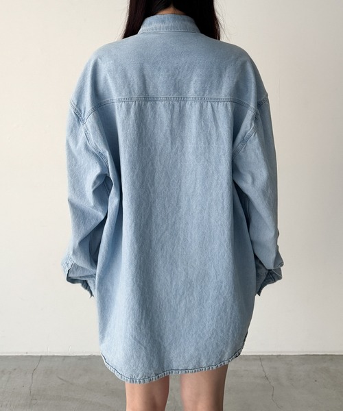 CANAL JEAN(キャナルジーン)の「choice_cnl デニムオーバーシャツ(シャツ/ブラウス・レディース・ライトブルー・ONE SIZE)」の10枚目の写真