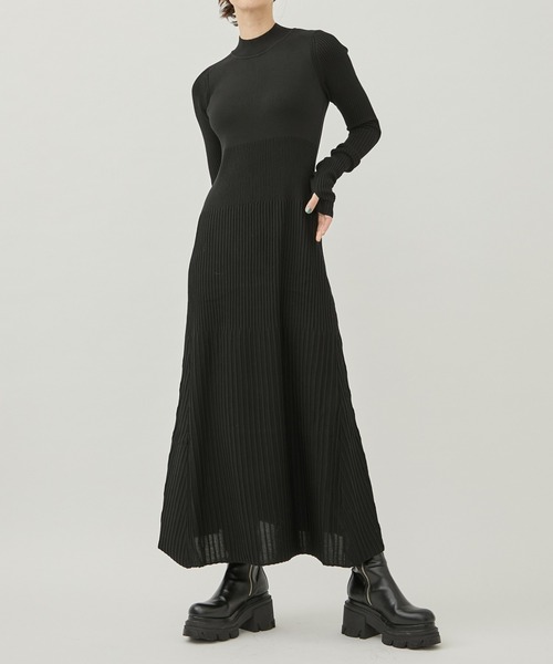 WRAPINKNOT（ラッピンノット）の「[WRAPINKNOT/ラッピンノット]EX.RIB KNIT OP（ワンピース・レディース・ベージュ/ブルー/ブラック・1/0）」の2枚目の写真