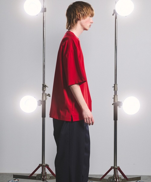 MAISON SPECIAL(メゾンスペシャル)の「《UNISEX》Smashing Punch Prime-Over Crew Neck Short Sleeve T-Shirt/スマッシングポンチプライムオーバーショートスリーブTシャツ【MAISON SPECIAL/メゾンスペシャル】(Tシャツ/カットソー・メンズ・ブラック/チャコールグレー/ライトブルー/レッド/ホワイト・0/2/1)」の20枚目の写真