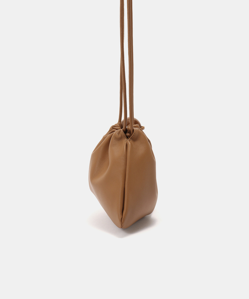 EDIT. FOR LULU（エディットフォールル）の「【BUCKET BAGGAGE/バケットバゲージ】Ball Charm Soft Mini Bag（ショルダーバッグ・レディース・ブラウン・FREE）」の6枚目の写真
