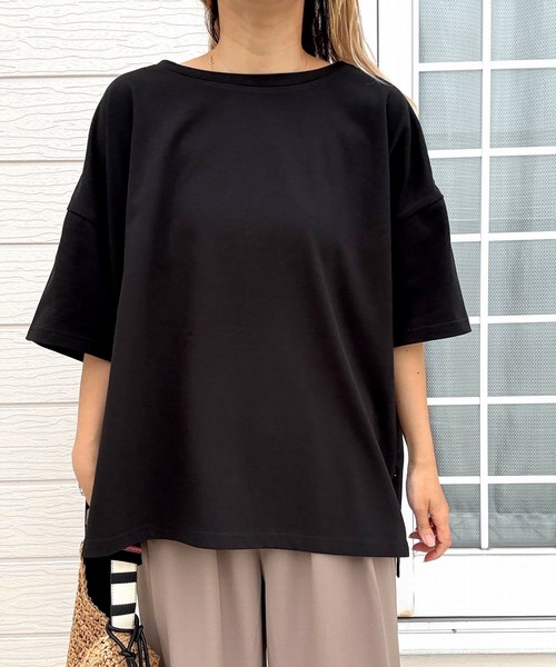 Q(キュー)の「バックロゴチュールT(Tシャツ/カットソー・レディース・ブラック/ホワイト・MEDIUM)」の15枚目の写真
