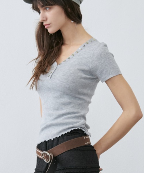 Rohwel(ローウェル)の「Shell Button Short Sleeve Knit / シェルボタンショートスリーブニット(Tシャツ/カットソー・レディース・ホワイト/イエロー/グレー・FREE)」の10枚目の写真