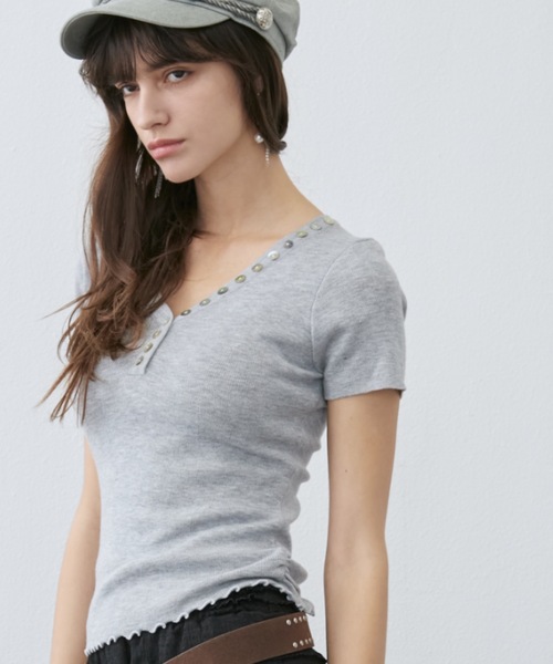 Rohwel(ローウェル)の「Shell Button Short Sleeve Knit / シェルボタンショートスリーブニット(Tシャツ/カットソー・レディース・ホワイト/イエロー/グレー・FREE)」の19枚目の写真