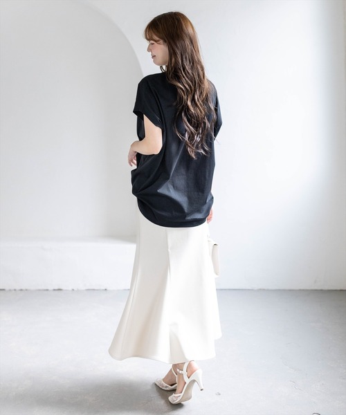 CLEAR BASIC（クリアベーシック）の「【5色展開】フレンチスリーブロゴプリントTシャツ［骨格ナチュラル／カジュアル／ラフ／シンプル］（Tシャツ/カットソー・レディース・グレー/ネイビー/ホワイト系その他/ブラック/ホワイト系その他2・F）」の9枚目の写真