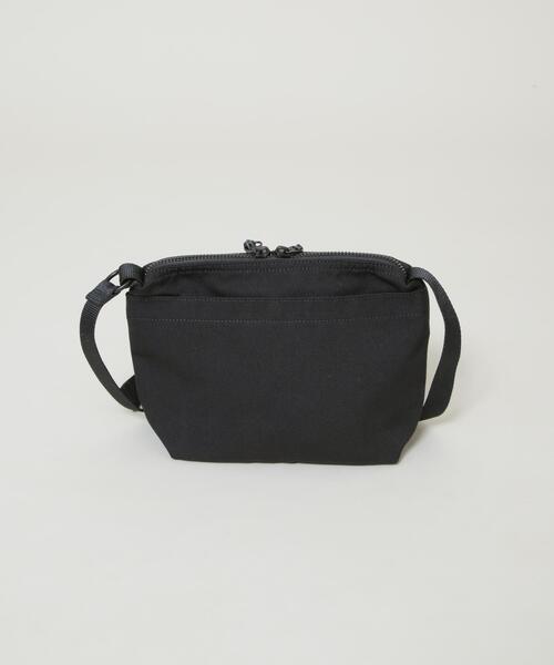 THE NORTH FACE PURPLE LABEL(ザ ノースフェイス パープルレーベル)の「THE NORTH FACE PURPLE LABEL/Field Small Shoulder Bag(ショルダーバッグ・レディース・ブラック/ライトグレー・FREE)」の7枚目の写真
