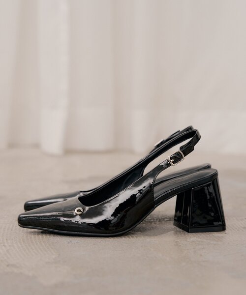 Chico(チコ)の「チャーム付きブロックヒールミュール(パンプス・レディース・ピンク/ブラック・LARGE/MEDIUM/SMALL)」の4枚目の写真