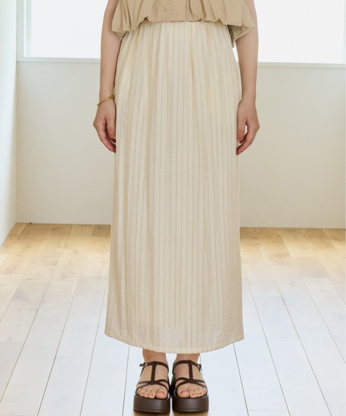 OLUN(オルン)の「jacquard I-line skirt/ジャガードIラインスカート(スカート・レディース・ブラウン/アイボリー/ブラック・FREE/X-SMALL/SMALL)」の1枚目の写真