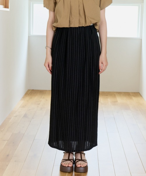 OLUN(オルン)の「jacquard I-line skirt/ジャガードIラインスカート(スカート・レディース・ブラウン/アイボリー/ブラック・FREE/X-SMALL/SMALL)」の21枚目の写真