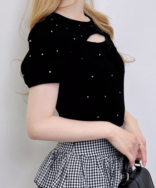 INGNI(イング)の「ラインストーン飛ばしデコルテオープンリボンリブトップス(Tシャツ/カットソー・レディース・オフホワイト/ブラック/ライトピンク・M)」の12枚目の写真