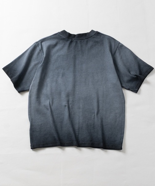 JOHN'S CLOSET(ジョンズクローゼット)の「【13】スプレー加工 フロントロゴ テレコTシャツ(Tシャツ/カットソー・メンズ・チャコールグレー/ピンク/ホワイト・LARGE/MEDIUM)」の11枚目の写真