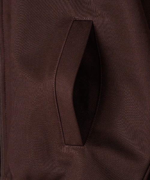 FRED PERRY（フレッドペリー）の「【WEB限定】[FRED PERRY/フレッドペリー] コントラストテープ トラックジャケット（ジャージ・レディース・ブラック/ダークブラウン・L/M/S/XL）」の9枚目の写真