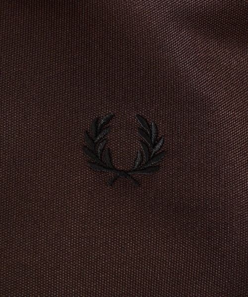 FRED PERRY（フレッドペリー）の「【WEB限定】[FRED PERRY/フレッドペリー] コントラストテープ トラックジャケット（ジャージ・レディース・ブラック/ダークブラウン・L/M/S/XL）」の8枚目の写真