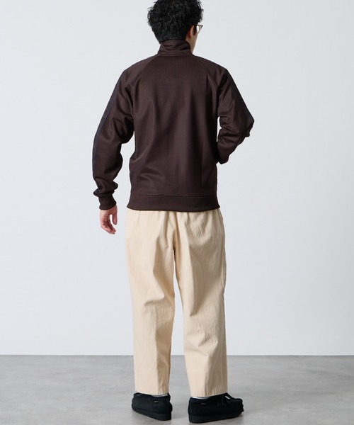 FRED PERRY（フレッドペリー）の「【WEB限定】[FRED PERRY/フレッドペリー] コントラストテープ トラックジャケット（ジャージ・レディース・ブラック/ダークブラウン・L/M/S/XL）」の22枚目の写真