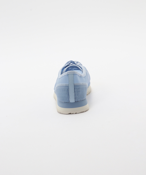 IENA(イエナ)の「LACOSTE/ラコステ CLUB LOW 126 1SFA スニーカー 51SFA0050(スニーカー・レディース・スカイブルー・25.5cm/25cm/24cm/23.5cm)」の3枚目の写真