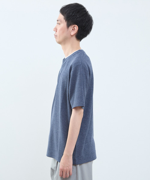 MEN'S MELROSE(メンズメルローズ)の「リンクスストライプ フェイクレイヤードキーネックTシャツ(Tシャツ/カットソー・メンズ・ライトグレー/ブルー/ネイビー・2/3/4)」の7枚目の写真