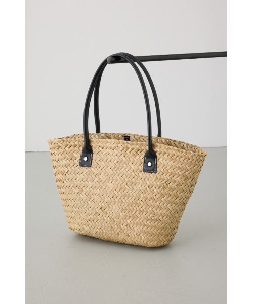AZUL by moussy(アズールバイマウジー)の「フロントポケットバスケットトート(トートバッグ・レディース・キャメル/ブラック・FREE)」の8枚目の写真