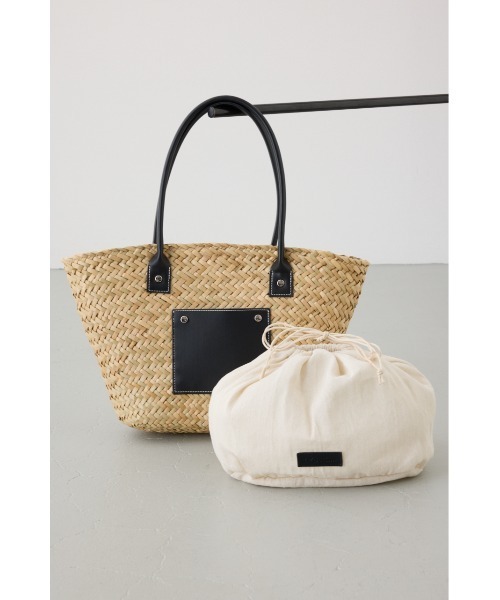 AZUL by moussy(アズールバイマウジー)の「フロントポケットバスケットトート(トートバッグ・レディース・キャメル/ブラック・FREE)」の14枚目の写真